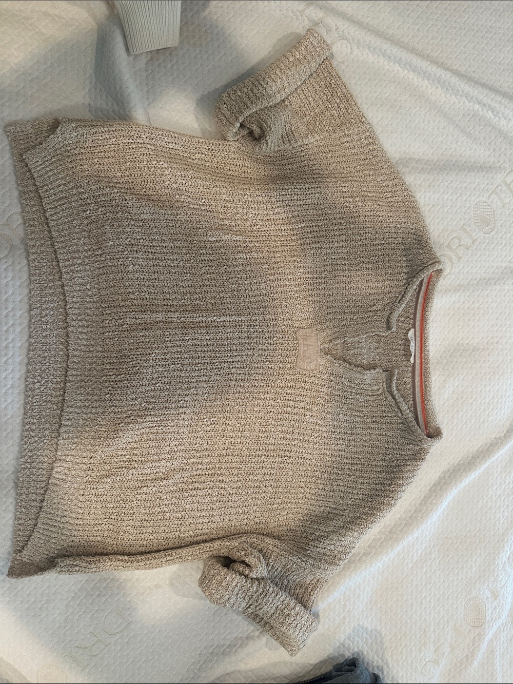 Women’s Short-Sleeve Knit Pullover Sweater - Beige